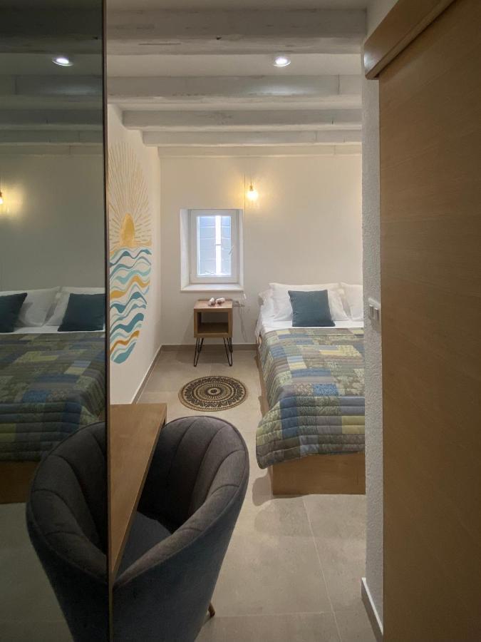 House Malena - Rooms Vis Kültér fotó